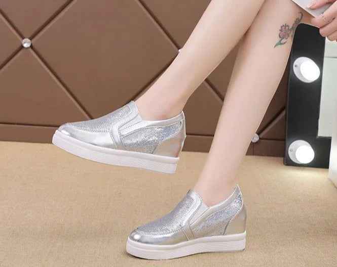 Spring Autumn Slip On Shoes for Women Y2k Fashion Trends 2025 Comfortable and Elegant Korean Original Offer New Woman Footwear