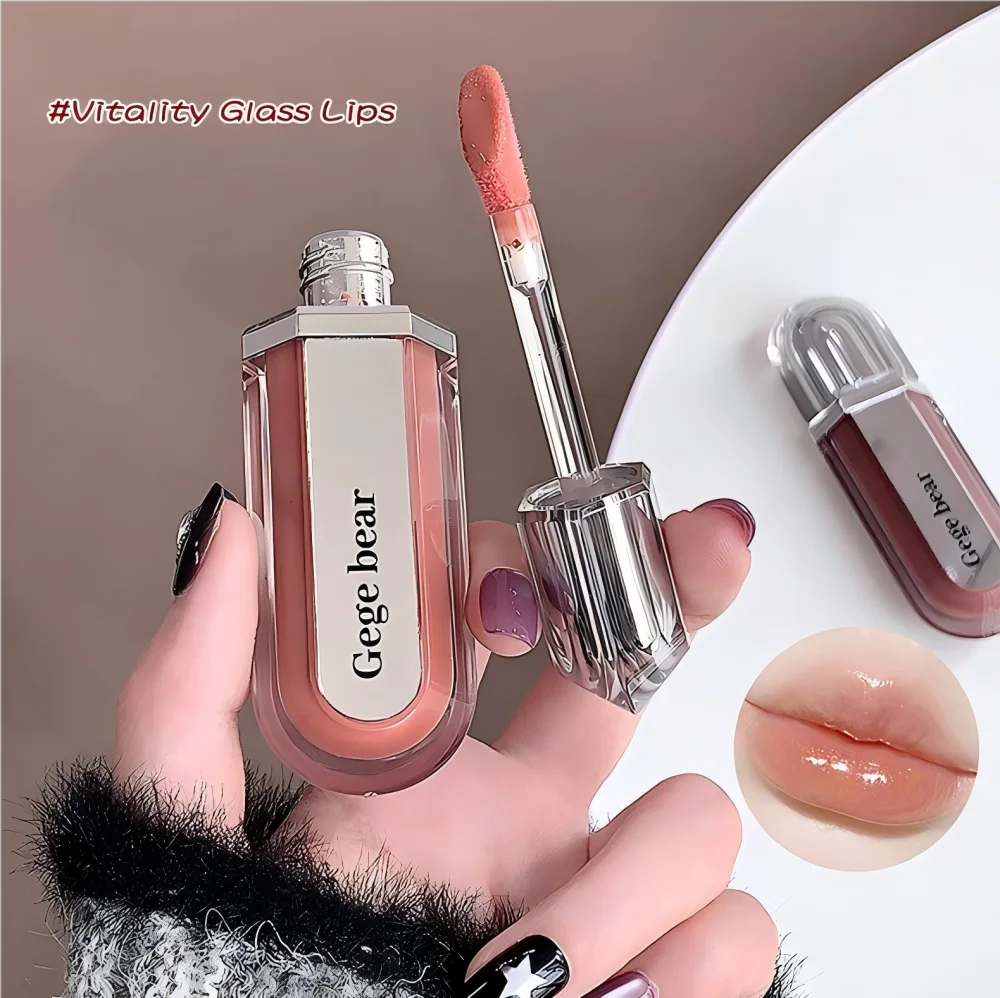 Hydrating Lip Gloss, Water Shine Moisturizing Formula, Glassy Lips Finish, Smooth Non Sticky Feel, Clear Gloss for Daily Makeup