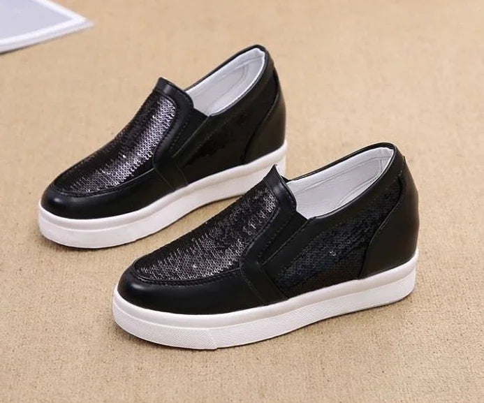 Spring Autumn Slip On Shoes for Women Y2k Fashion Trends 2025 Comfortable and Elegant Korean Original Offer New Woman Footwear
