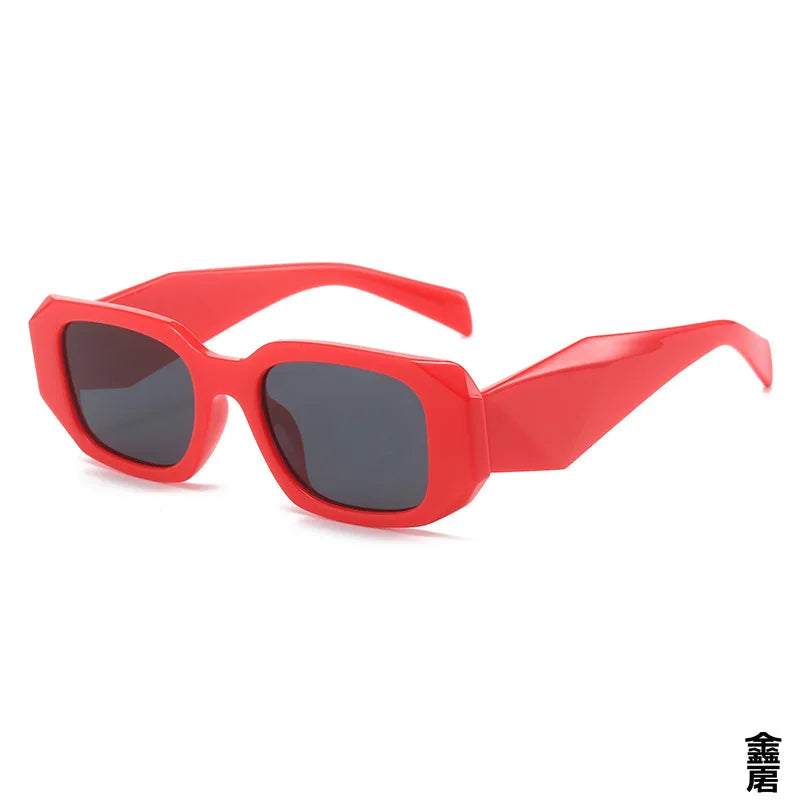 1pc Classic Unisex Sunglasses Trendy Shades for Men Women Fashion Designer Style Eyewear Travel Motorcycle Driving Sunglasses