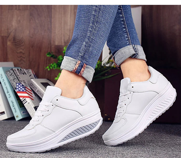 Women Sneakers 2022 New Breathable Vulcanize Shoes Waterproof Wedges Platform Woman Sneaker Leather Casual Shoes Zapatos Mujer