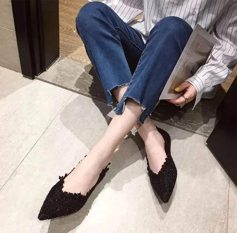 2026 Women Shoe Exquisite Pointed Tip Casual Shoes for Woman Elegant French Style Flat Shoe Fashion Designer Shoes Zapatos Mujer
