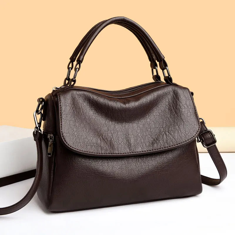 Boston Women's Bag 2025 New Fashionable and Versatile Handheld Soft Leather Casual Large Capacity Bag